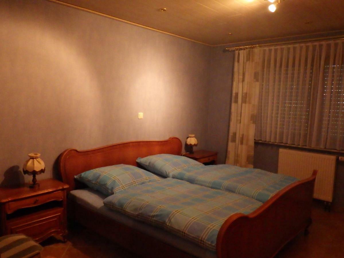 Ferienwohnung Kremer Бад Мюнстерайфел Екстериор снимка